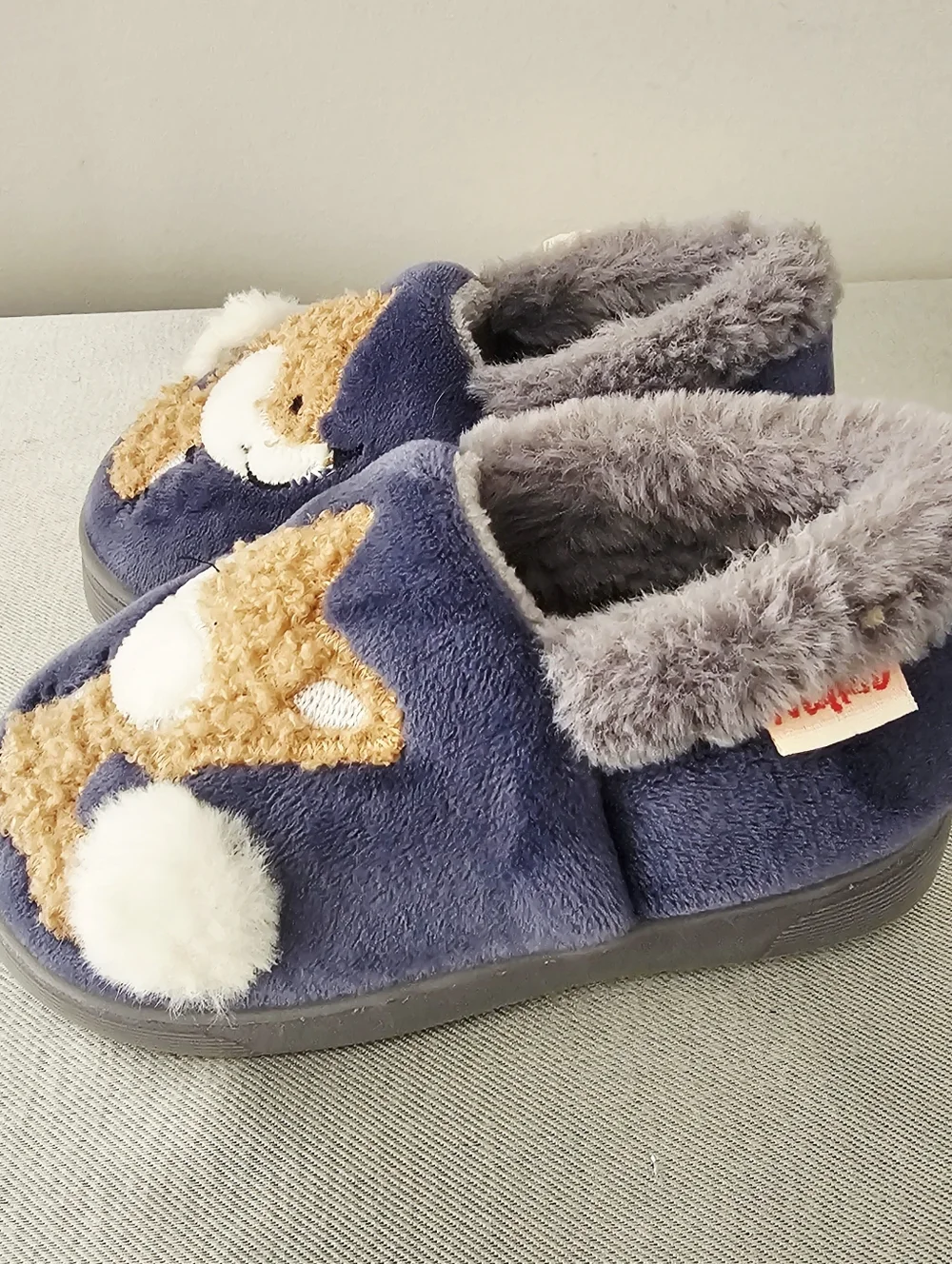 MARIO Fluffy Little Fox Slippers